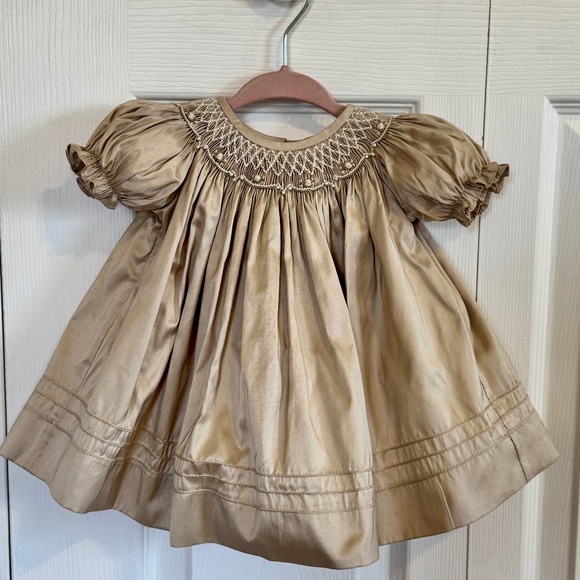 100% Silk Will'beth Baby Dress NWOT 0 months - Picture 1 of 3